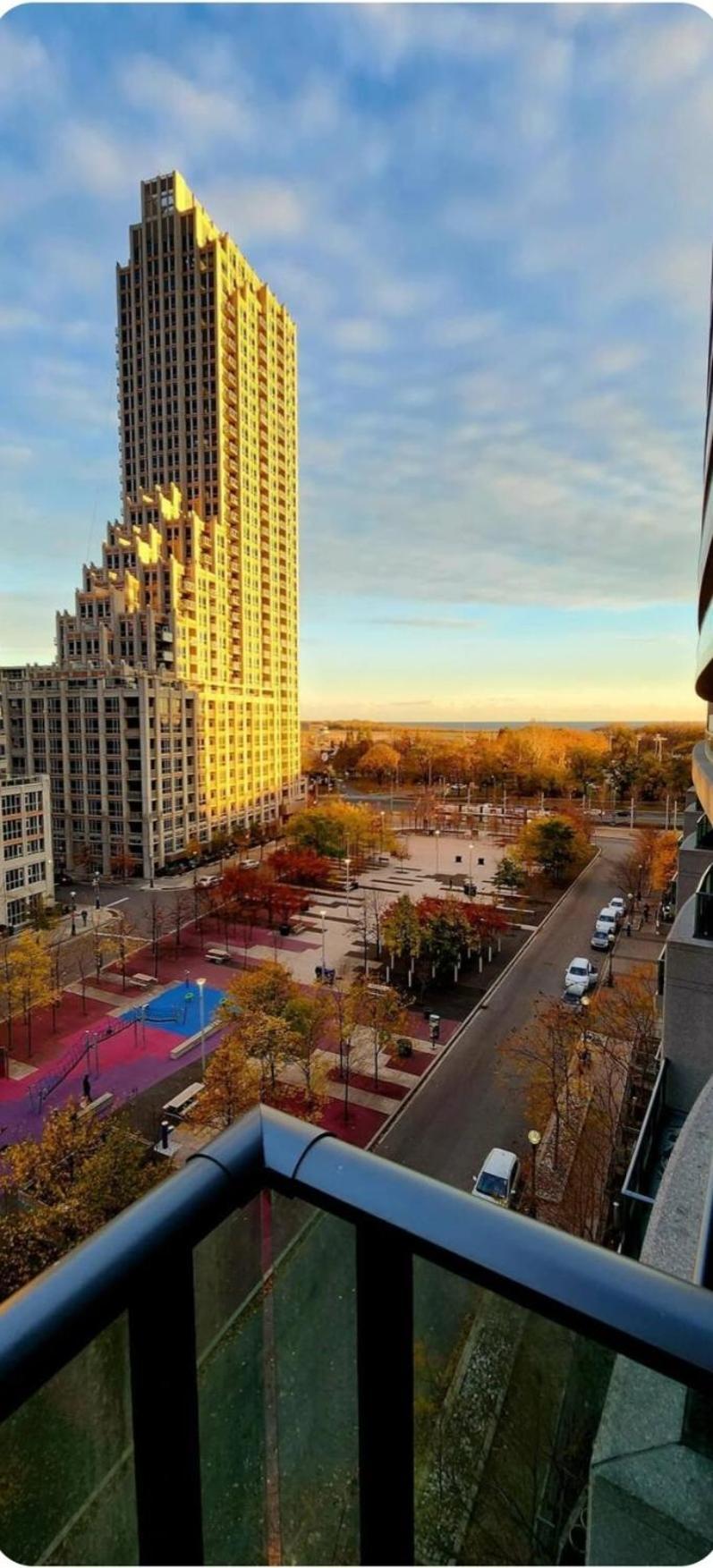 Lakeview Condo In Downtown With Free Parking. Τορόντο Εξωτερικό φωτογραφία